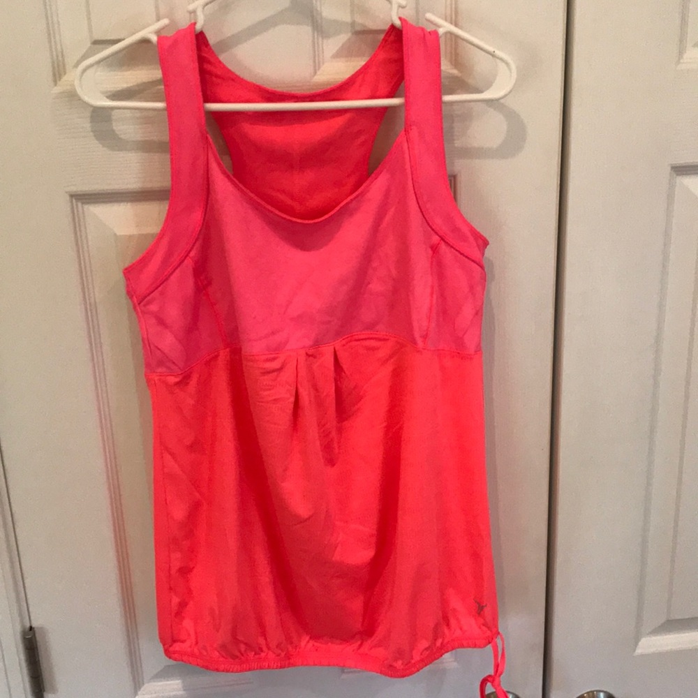 Maternity exercise top